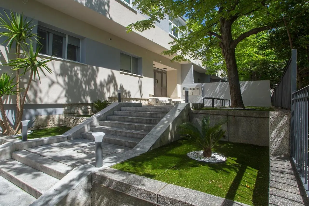 Perimar Luxury Apartments And Rooms Split Center 0*,