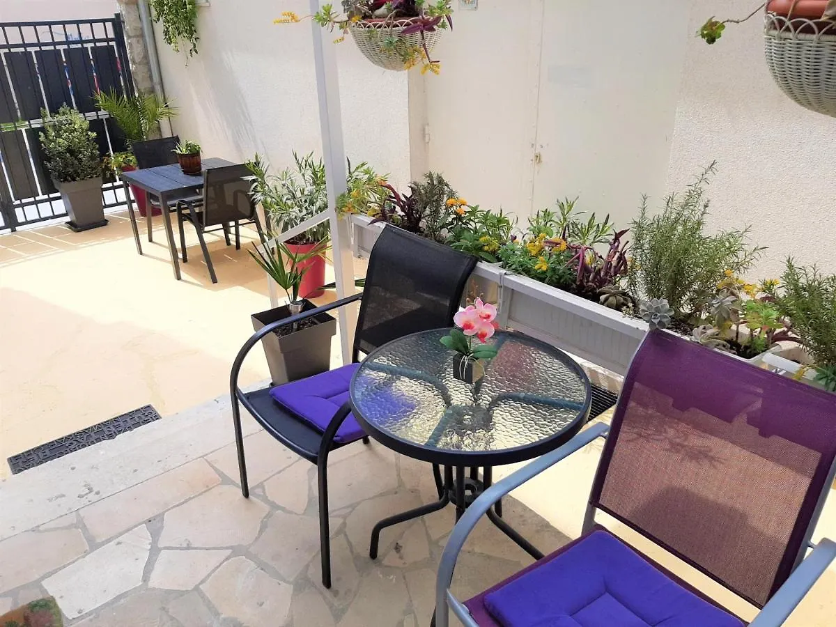 Perimar Luxury Apartments And Rooms Split Center