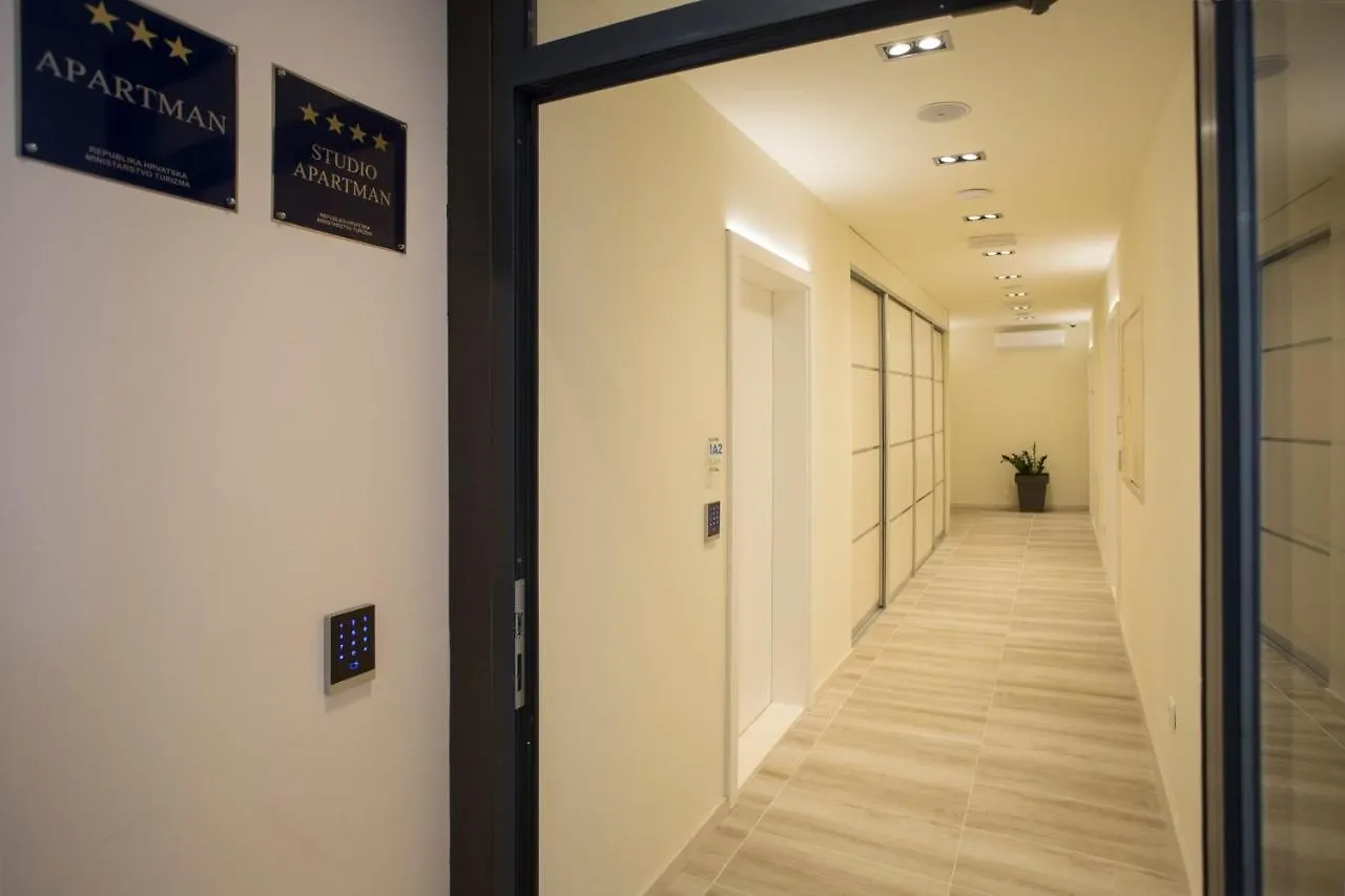 Perimar Luxury Apartments And Rooms Split Center