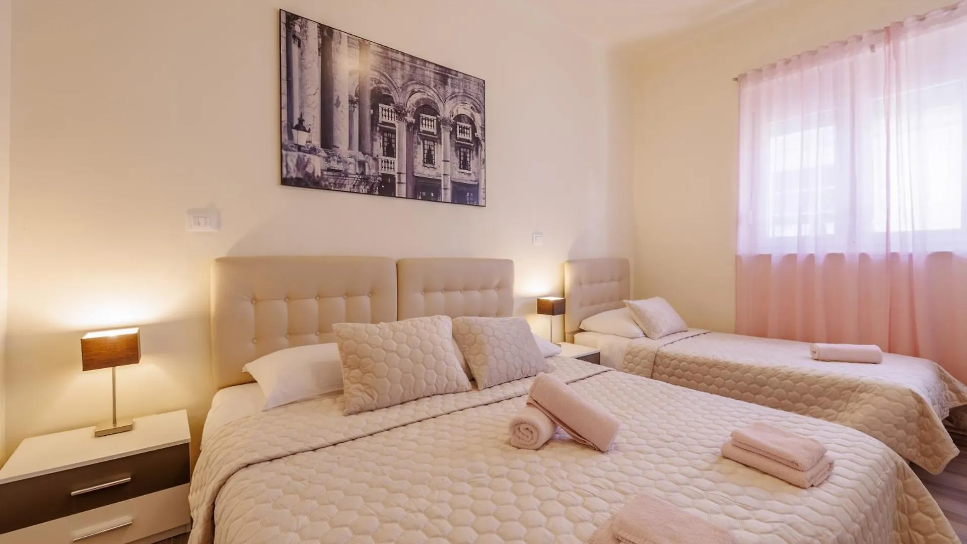Perimar Luxury Apartments And Rooms Split Center