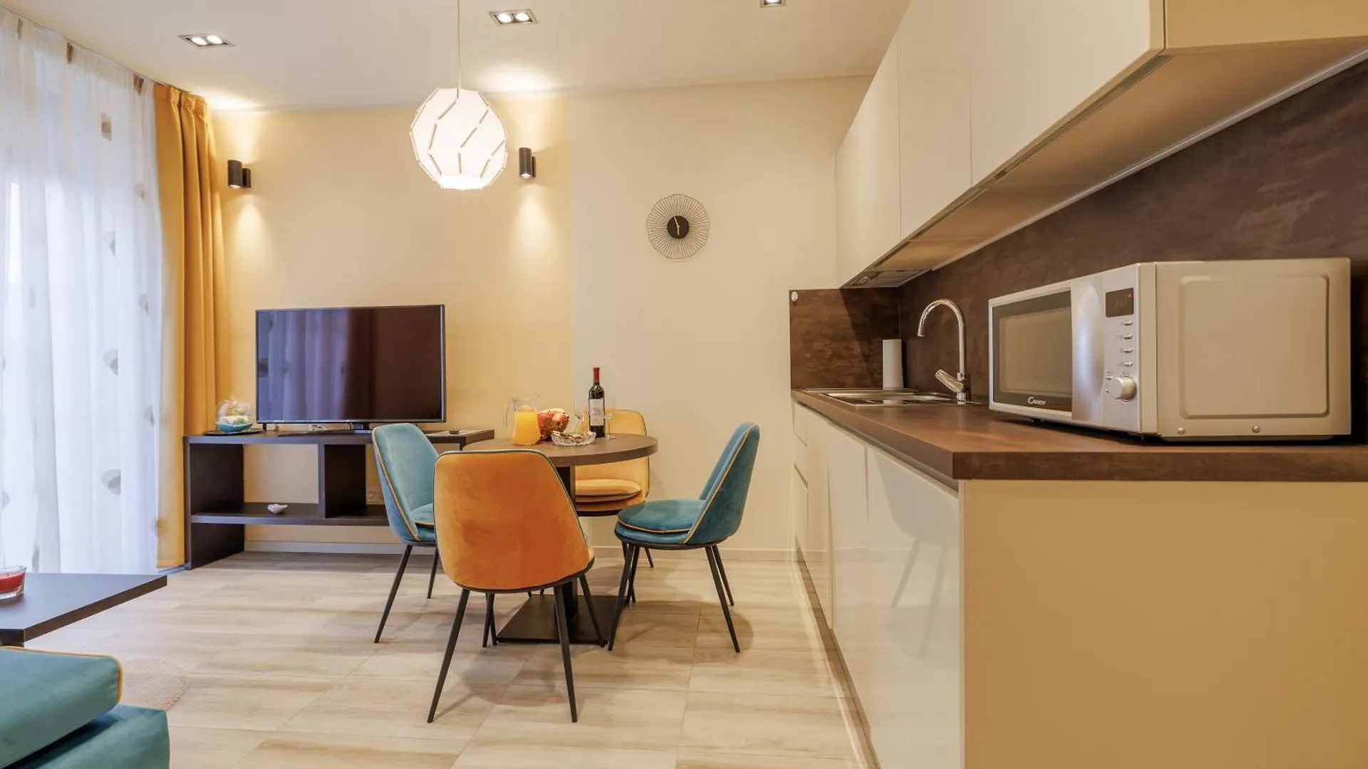 Perimar Luxury Apartments And Rooms Split Center